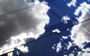 常见市场经济问题消费降级现象分析